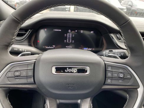 New 2026 Jeep Grand Cherokee Altitude AWD/4WD image 14