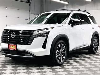 New 2026 Nissan Pathfinder Platinum w/ Lighting Package AWD/4WD video 2