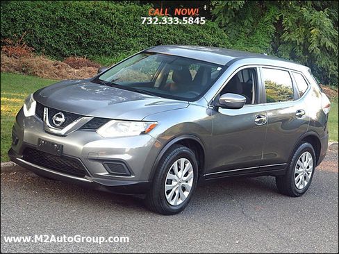 Used 2015 Nissan Rogue S image 31