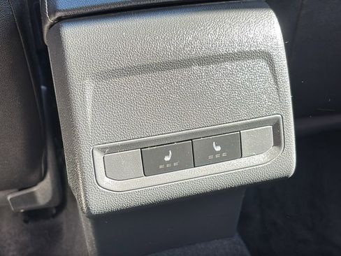 Used 2019 Volkswagen Jetta SEL Premium FWD image 9