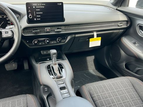 New 2026 Honda HR-V Sport image 33