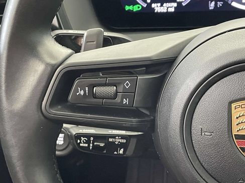 Certified 2025 Porsche Panamera 4 AWD/4WD image 36