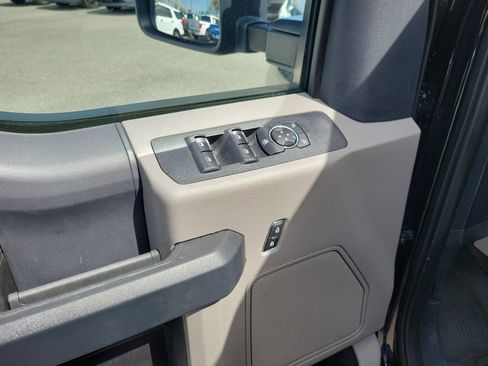 Used 2022 Ford F350 XL w/ Power Equipment Group image 6