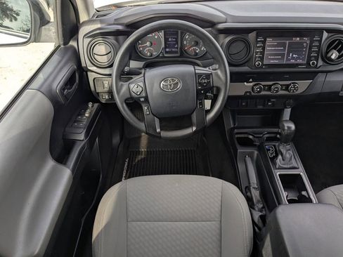 Used 2020 Toyota Tacoma SR image 17