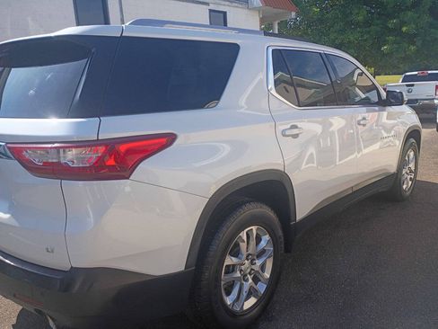 Used 2018 Chevrolet Traverse LT AWD/4WD image 5