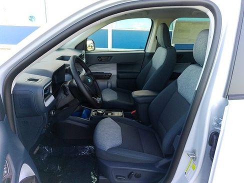 New 2026 Ford Maverick XLT w/ XLT Luxury Package image 11