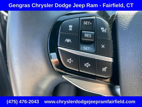 Used 2021 Ford Explorer Platinum w/ Equipment Group 601A AWD/4WD image 45