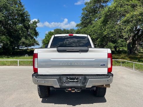 Used 2019 Ford F250 King Ranch w/ King Ranch Ultimate Package AWD/4WD image 6