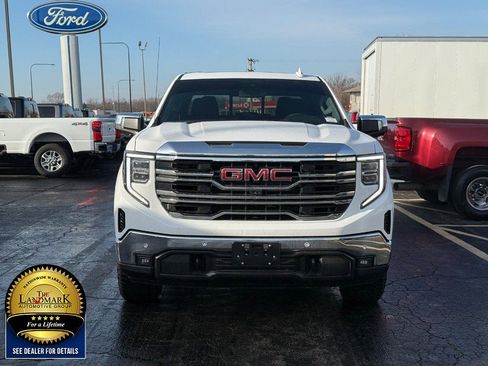 Used 2025 GMC Sierra 1500 SLT w/ SLT Premium Plus Package image 2