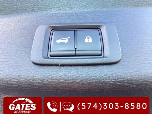 Used 2025 Mitsubishi Outlander SE AWD/4WD image 12