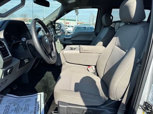 Used 2015 Ford F150 XLT w/ Equipment Group 302A Luxury image 9