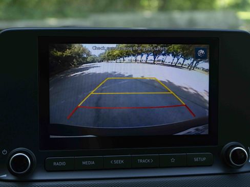 Used 2022 Hyundai Kona SEL FWD image 30