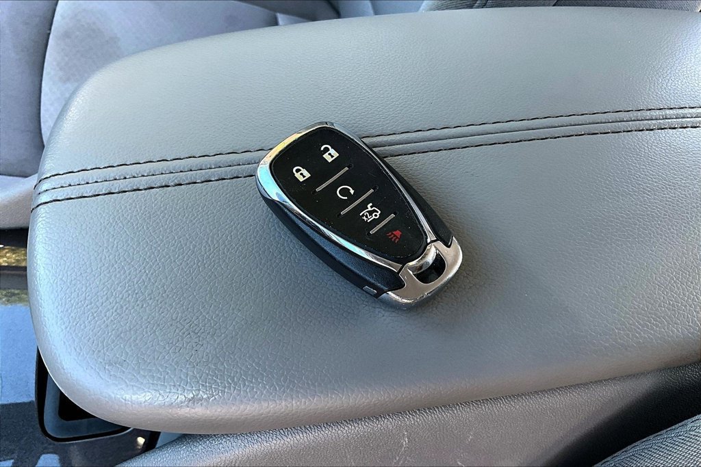 Used 2025 Chevrolet Malibu LT FWD image 35