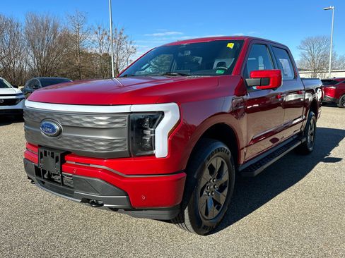 Used 2023 Ford F150 Lightning Lariat w/ Tow Technology Package image 1