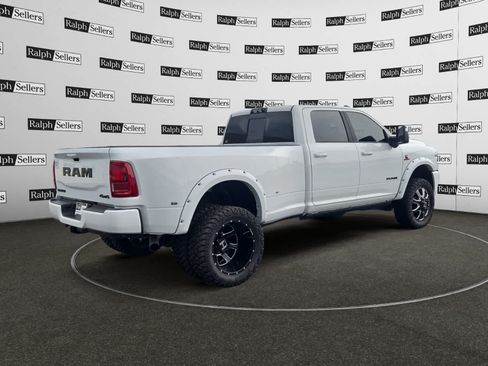 Used 2026 RAM 3500 Laramie AWD/4WD image 6