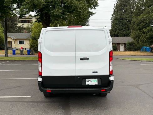 Used 2020 Ford Transit 250 Low Roof RWD image 6