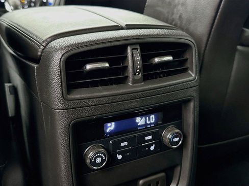 Used 2020 Buick Envision Premium AWD/4WD image 27