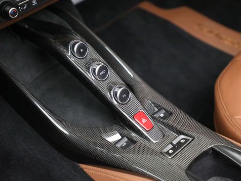 Certified 2022 Ferrari 812 GTS image 20