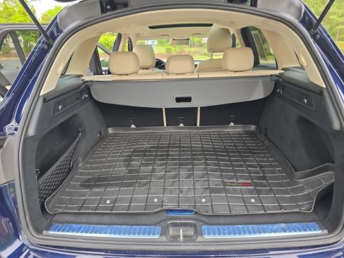 Used 2022 Mercedes-Benz GLC 300 image 12