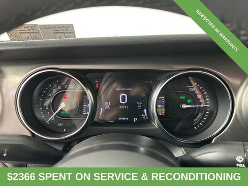 Used 2023 Jeep Wrangler Unlimited w/ Convenience Group AWD/4WD image 23