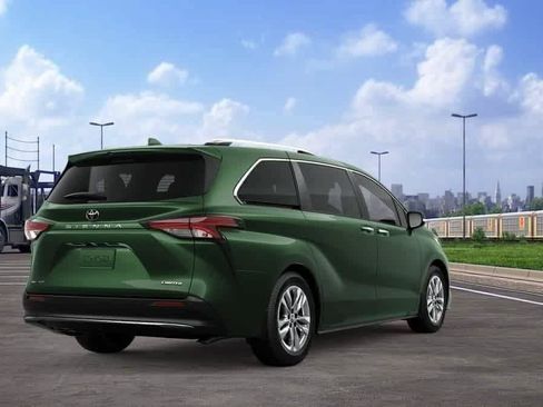 New 2026 Toyota Sienna Limited AWD/4WD image 9
