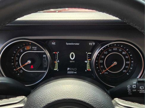 Used 2021 Jeep Wrangler Sport AWD/4WD image 33