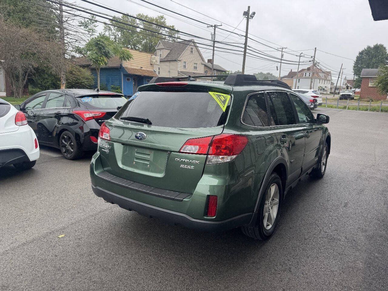 Used 2014 Subaru Outback 2.5i Limited AWD/4WD image 5