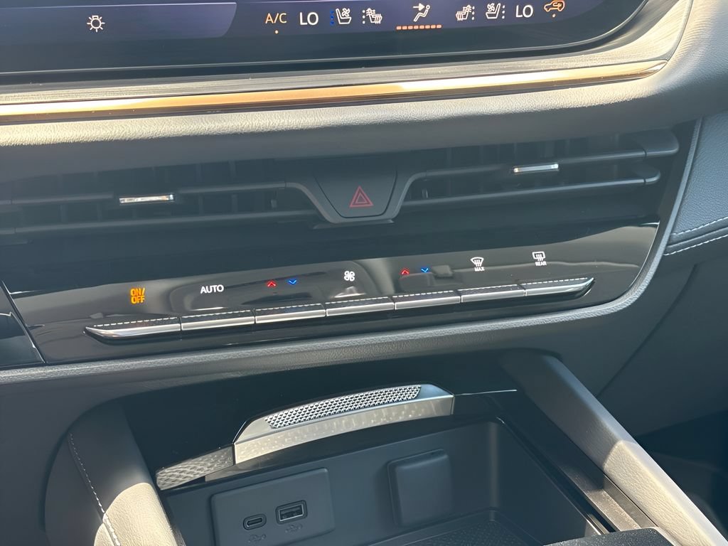New 2026 Buick Envision Avenir AWD/4WD image 16