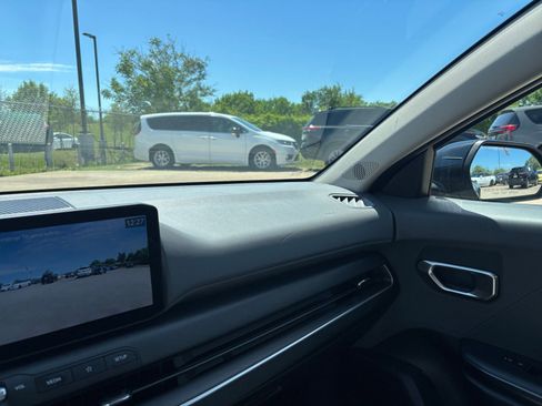 Used 2025 Kia K4 LXS image 34