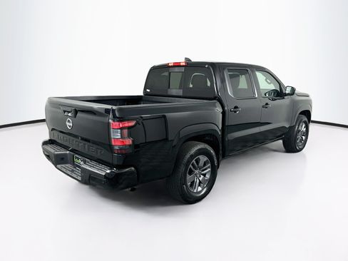 Used 2026 Nissan Frontier SV RWD image 9
