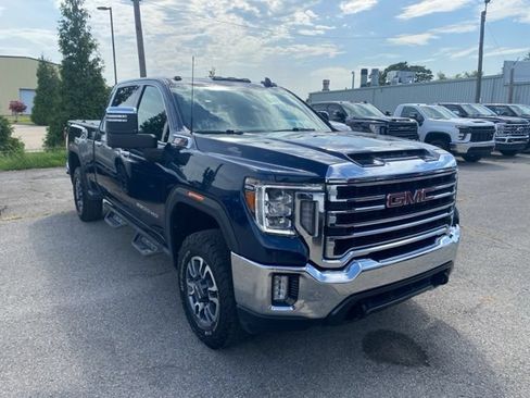 Used 2022 GMC Sierra 2500 SLT w/ SLT Convenience Package AWD/4WD image 8