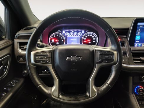 Used 2021 Chevrolet Suburban Z71 w/ Z71 Off-Road Package image 14