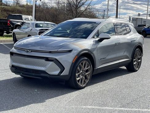 New 2026 Chevrolet Equinox EV LT w/ LPO, Tech Bronze Package image 3