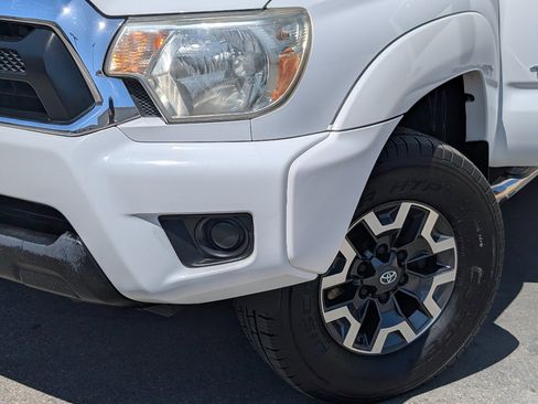 Used 2013 Toyota Tacoma PreRunner w/ SR5 Pkg image 10