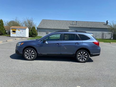 Used 2016 Subaru Outback 2.5i Limited image 9