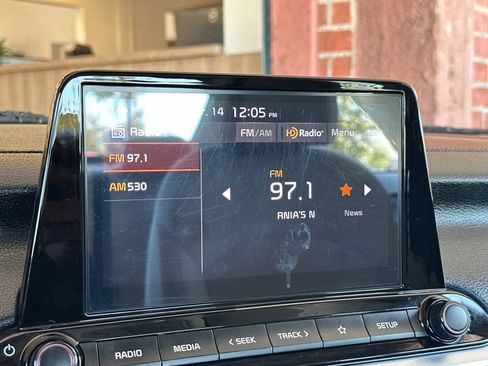 Certified 2023 Kia Forte LXS w/ LXS Technology Package image 23