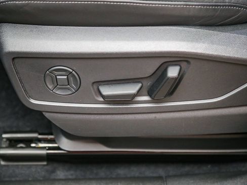 Certified 2025 Audi Q5 Prestige AWD/4WD image 22