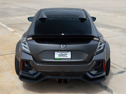 Used 2019 Honda Civic Sport image 11