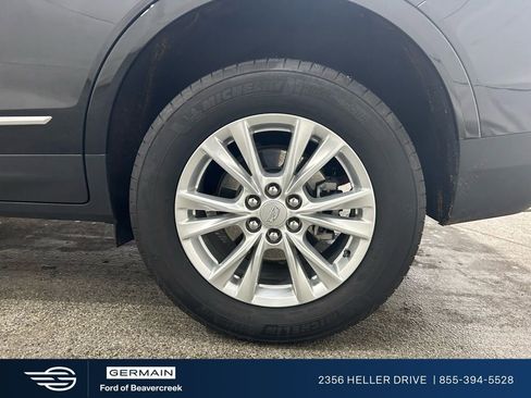 Used 2023 Cadillac XT5 Luxury image 12