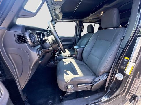 Used 2022 Jeep Wrangler Unlimited Sport AWD/4WD image 23