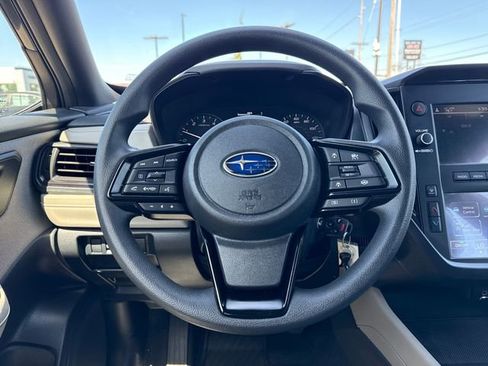 Used 2025 Subaru Forester AWD/4WD image 18