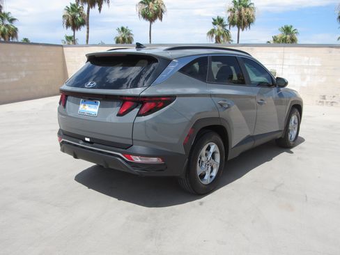 Used 2024 Hyundai Tucson SEL FWD image 5