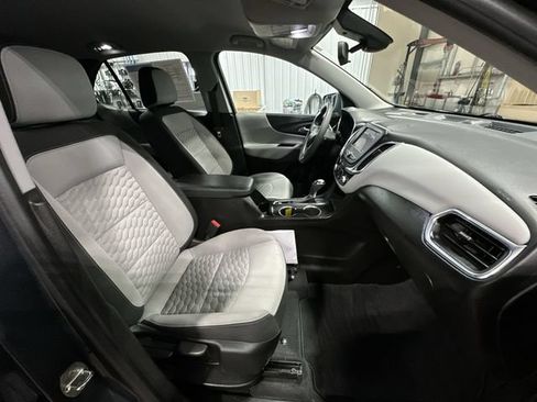 Used 2021 Chevrolet Equinox LT FWD image 28