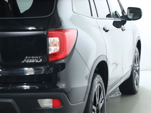 Used 2021 Honda Passport Sport image 12