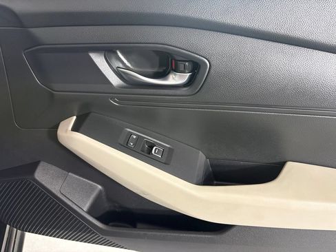 Used 2023 Honda Accord LX image 12
