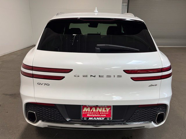 Used 2025 Genesis GV70 2.5T AWD/4WD image 4