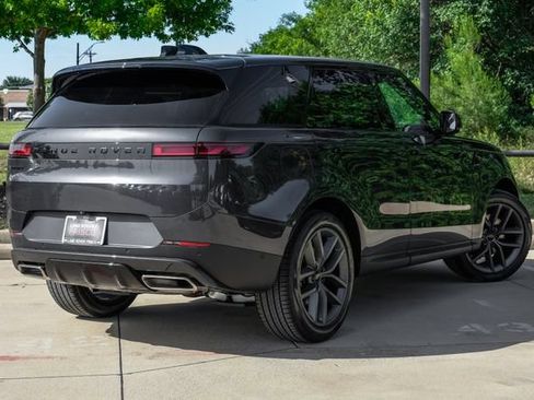 New 2026 Land Rover Range Rover Sport SE AWD/4WD image 9