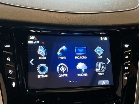 Used 2019 Cadillac Escalade Premium Luxury w/ Escalade Sport Edition image 16