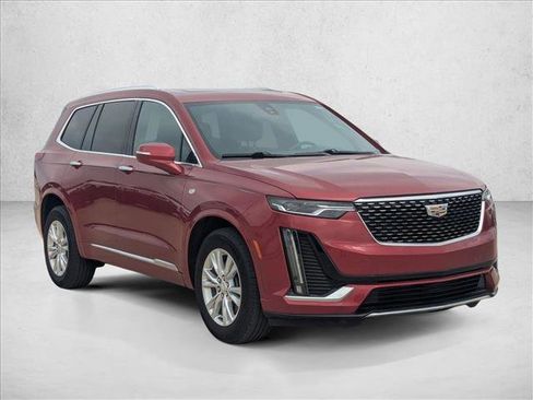 Used 2023 Cadillac XT6 Luxury AWD/4WD image 3