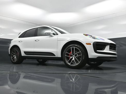 New 2026 Porsche Macan S AWD/4WD image 29